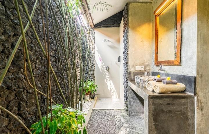 Big Brother Surf Inn Canggu Rom bilde
