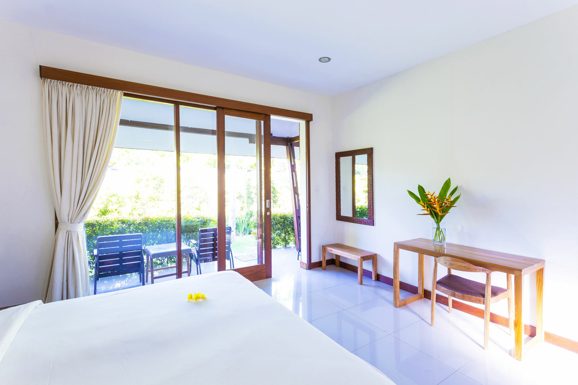 Big Brother Surf Inn Canggu Eksteriør bilde