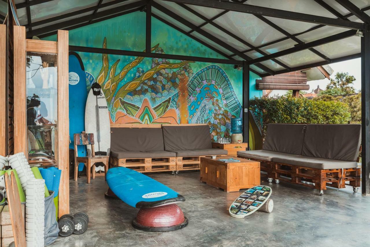 Big Brother Surf Inn Canggu Eksteriør bilde